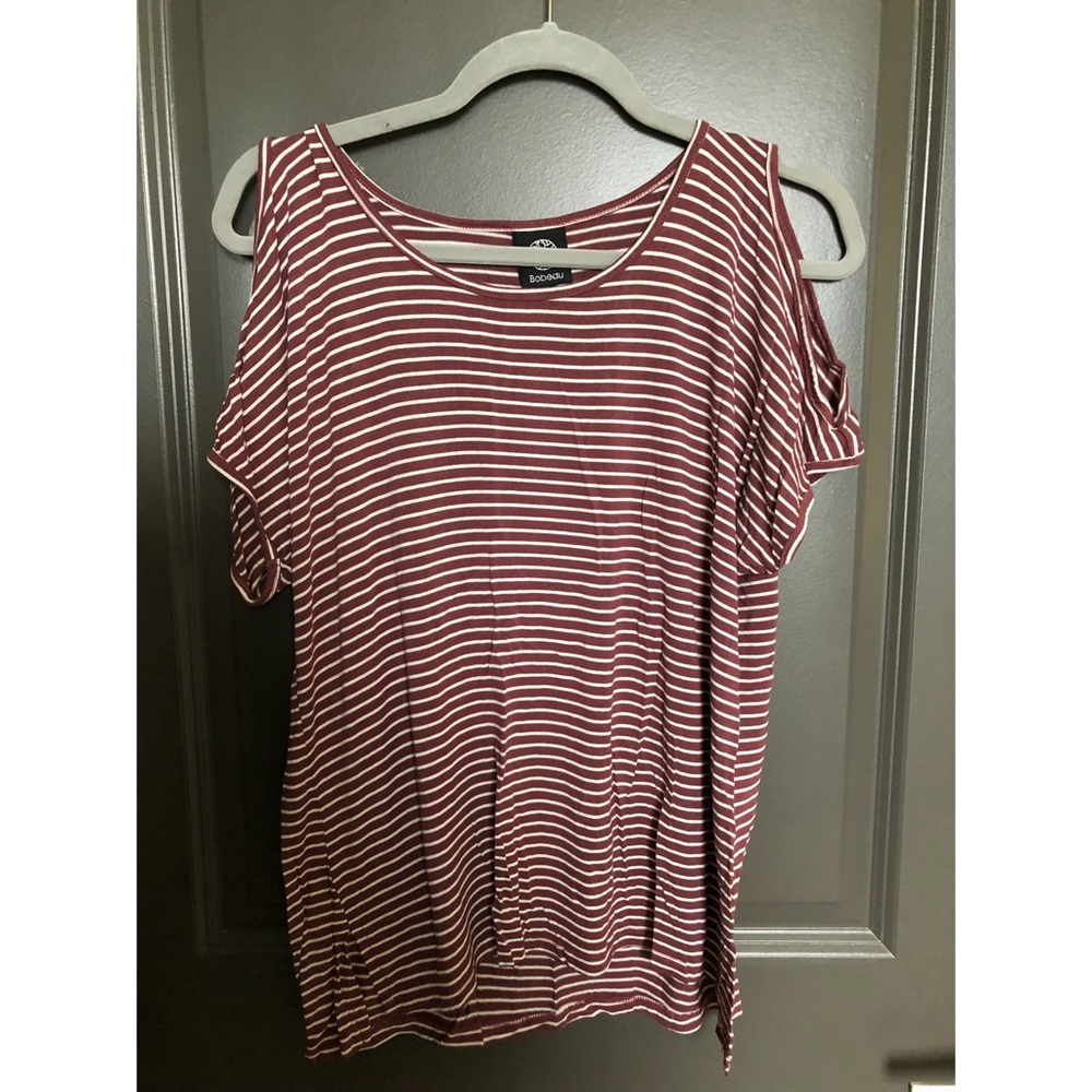 Cold Shoulder Tee